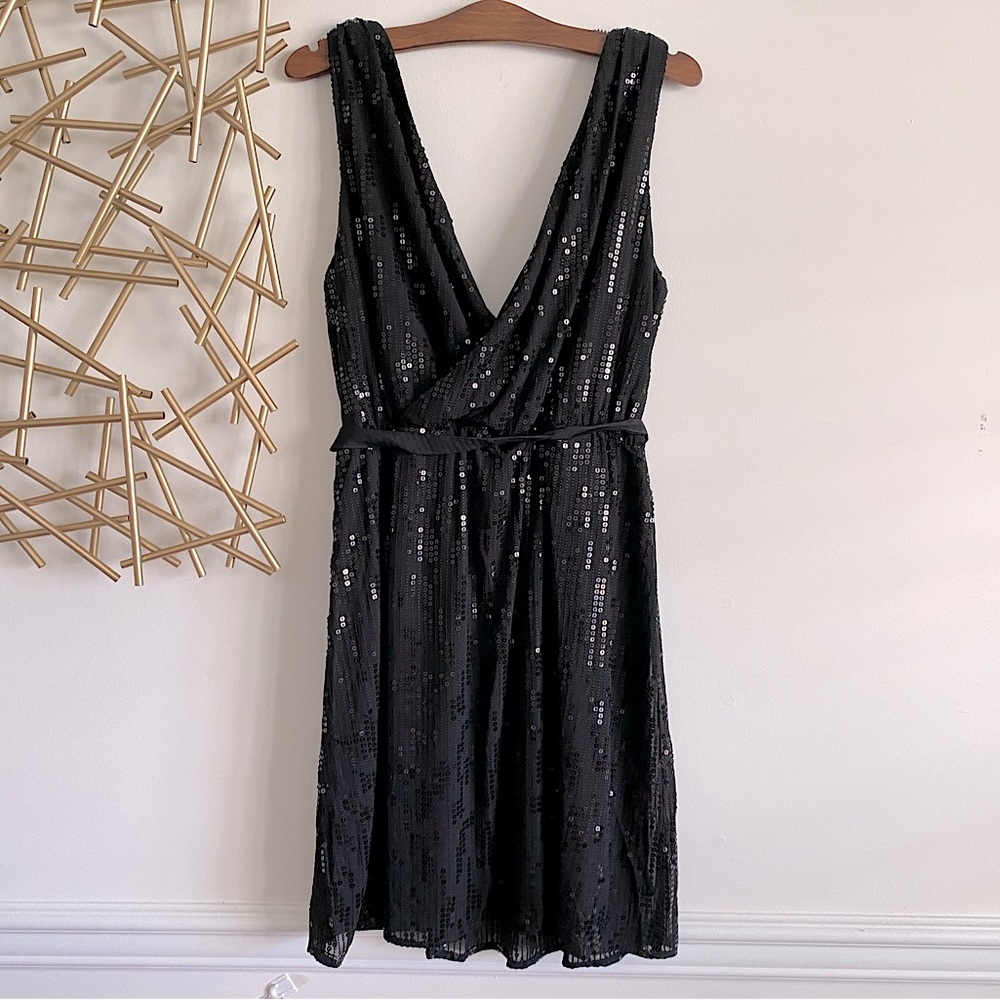Express Black Sequin Double V-Neck Sleeveless Coc… - image 2